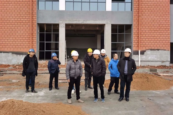 1609979986384451.jpg 市政公用集團(tuán)總工程師鄭學(xué)平進(jìn)賢縣基礎(chǔ)教育提升改造工程視察6004001.jpg