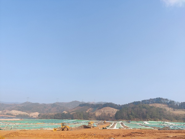 1612340849962947.jpg 南昌市政建設(shè)集團麥園生活垃圾填埋場終期封場工程進行節(jié)前安全檢查6003.jpg