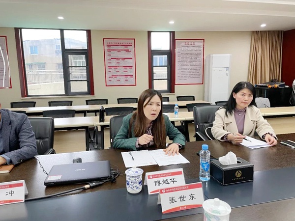 1617675108850749.jpg 南昌市政公用集團(tuán)宣傳部傅越華指導(dǎo)報(bào)告文學(xué)創(chuàng)作6003.jpg