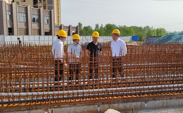 1620268290899354.jpg 市政建設(shè)集團呂文萬載縣南部新城項目五一節(jié)前檢查6001.jpg