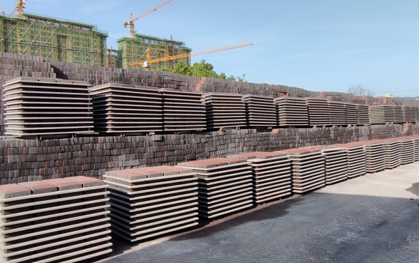 1620268303432620.jpg 市政建設(shè)集團呂文萬載縣南部新城項目五一節(jié)前檢查6003.jpg