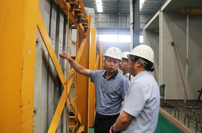 南昌縣人大常委會(huì)副主任王光華到市政遠(yuǎn)大公司開展優(yōu)化營(yíng)商環(huán)境暨“護(hù)航行動(dòng)”走訪 南昌縣人大常委會(huì)副主任王光華到市政遠(yuǎn)大公司開展優(yōu)化營(yíng)商環(huán)境暨“護(hù)航行動(dòng)”走訪