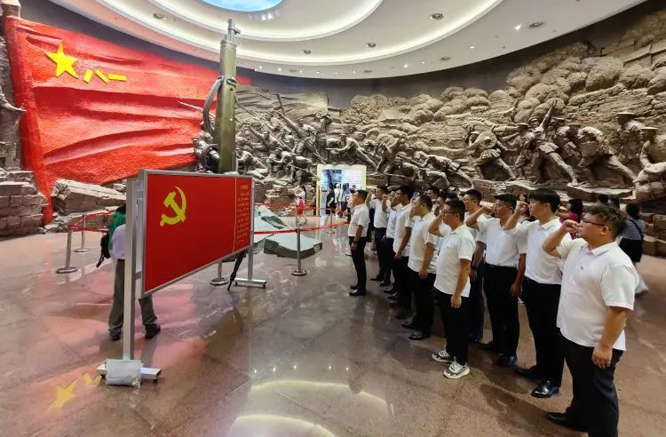 事業(yè)二部黨支部組織參觀八一起義紀念館 事業(yè)二部黨支部組織參觀八一起義紀念館